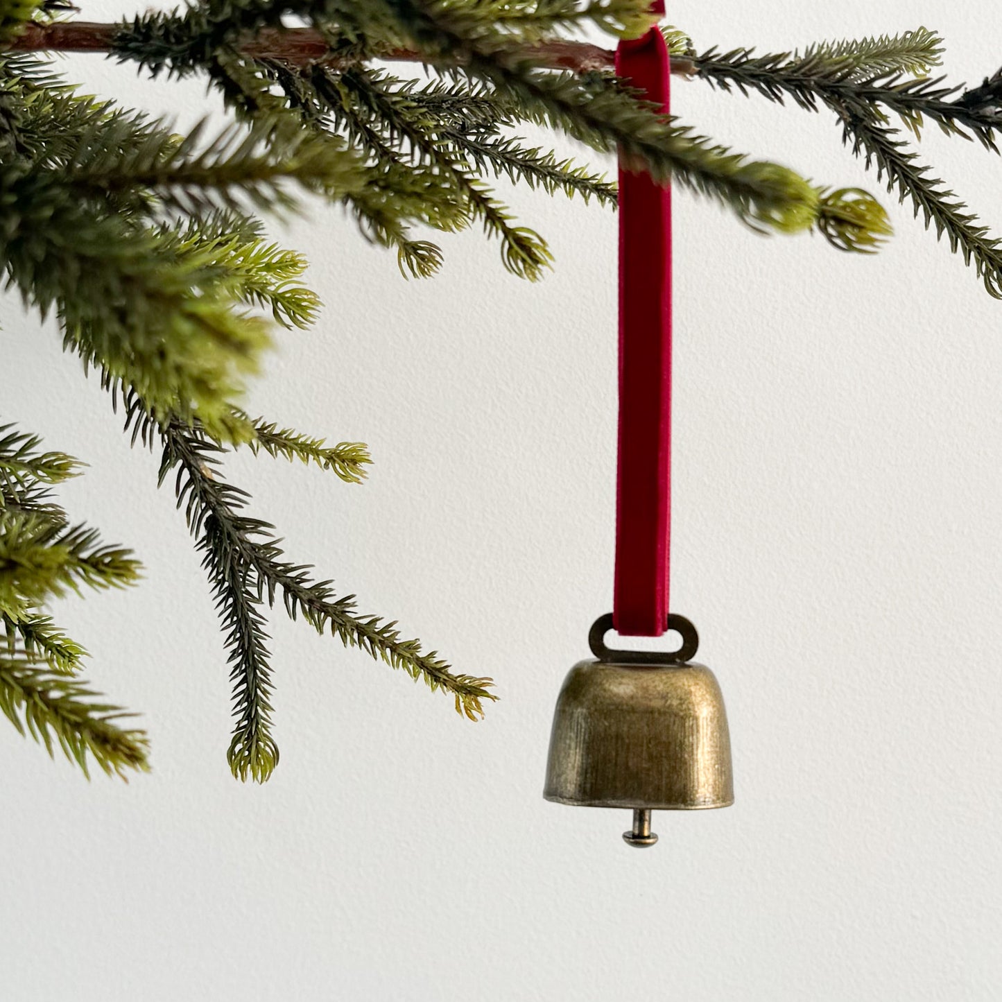 Vintage Red - Grazing Bell