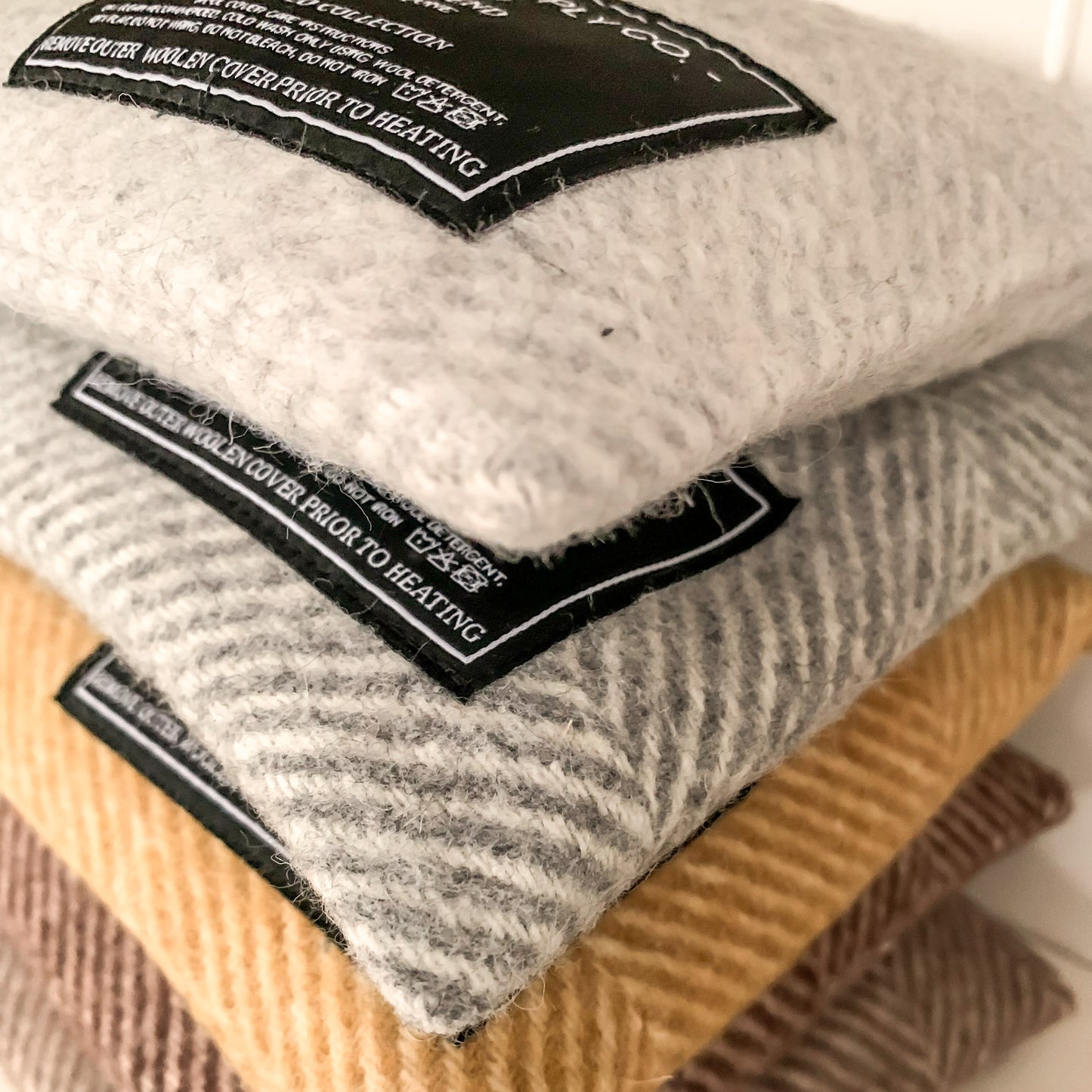 Herringbone Wool Blend Heat Pack -Snow