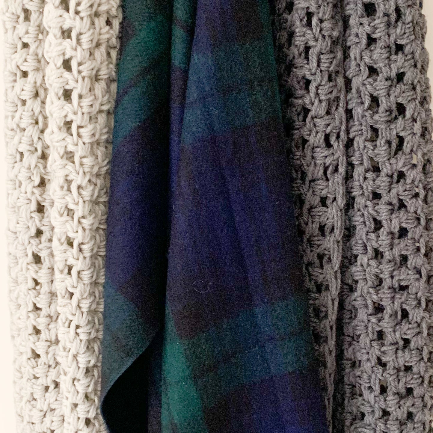 Luxe Tartan Blanket Wrap - Black Watch