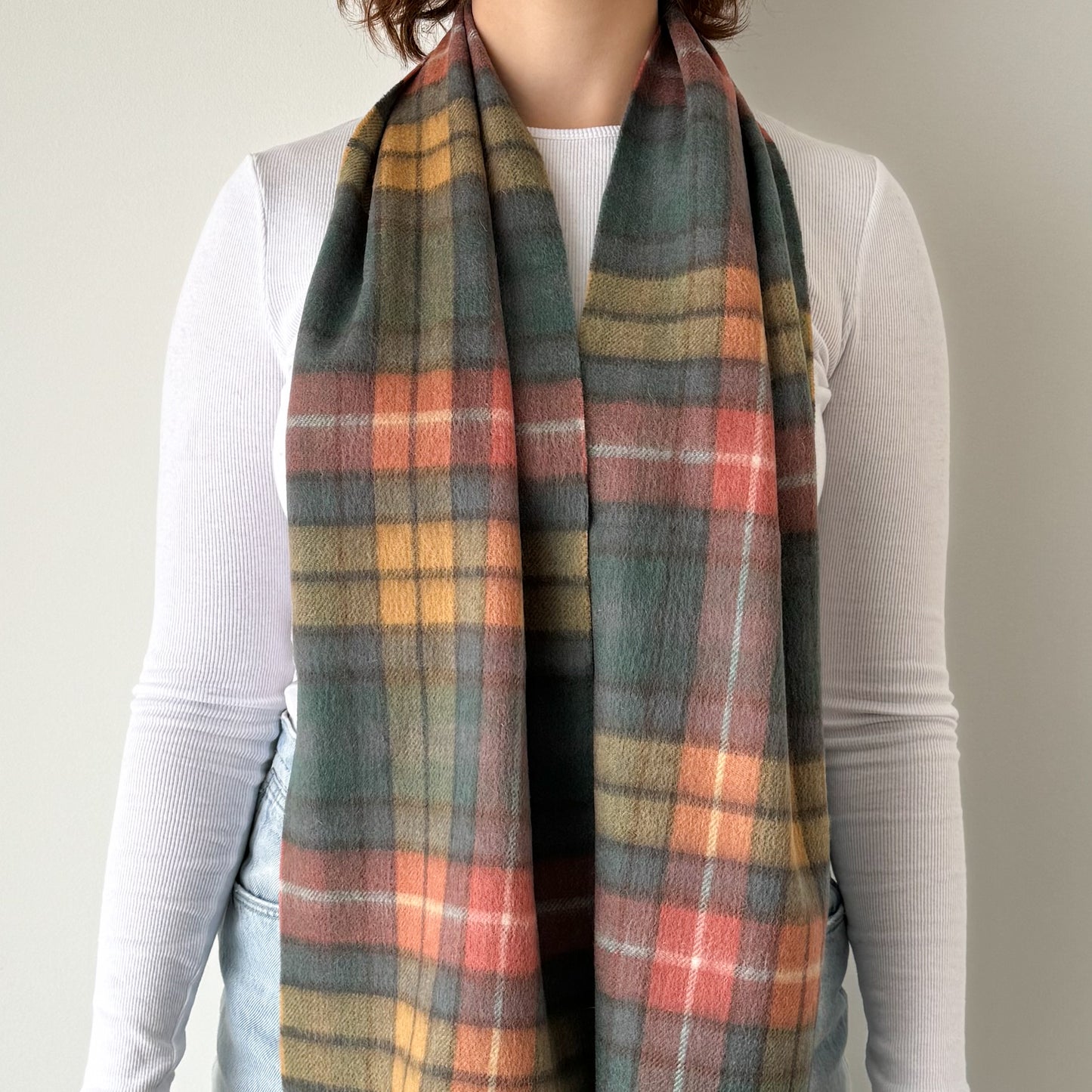 Buchanan Antique -Scottish Tartan Lambswool Scarf